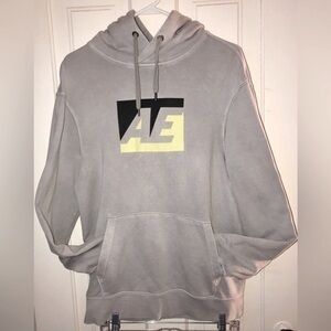 🎃 American Eagle gray Hooded Sweatshirt